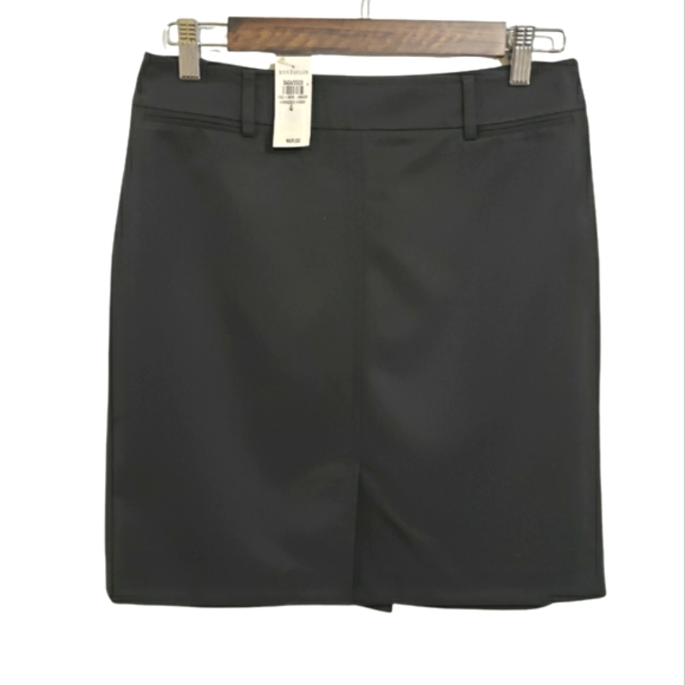 Ann Taylor Black Skirt Faux Pockets and Slits at Hem Size 4 NWT